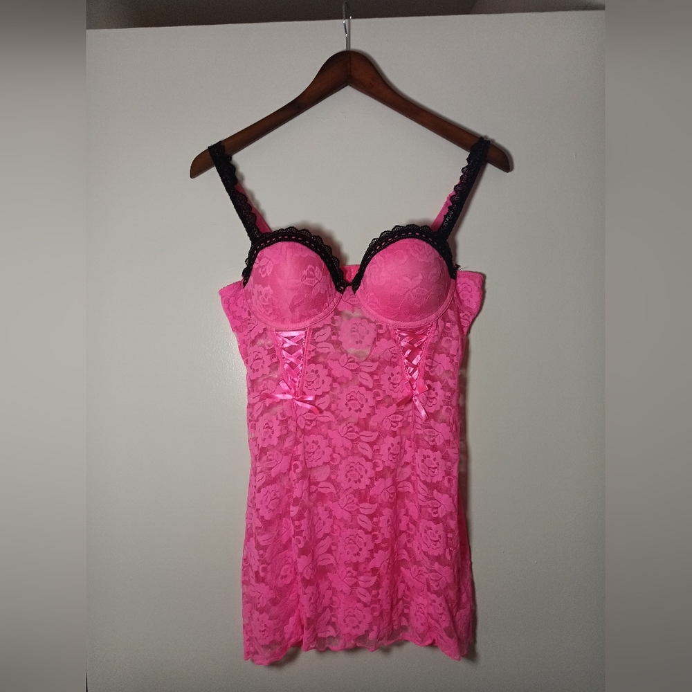 Size M - Neon Pink - Cassandra Intimates